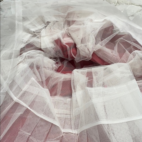 Shaadi Pakistani wedding Red dress - Picture 8 of 9